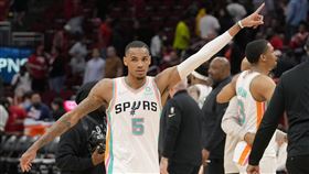 ▲馬刺隊莫瑞（Dejounte Murray）是聯盟抄截王，卻沒入選防守陣容。（圖／美聯社／達志影像）