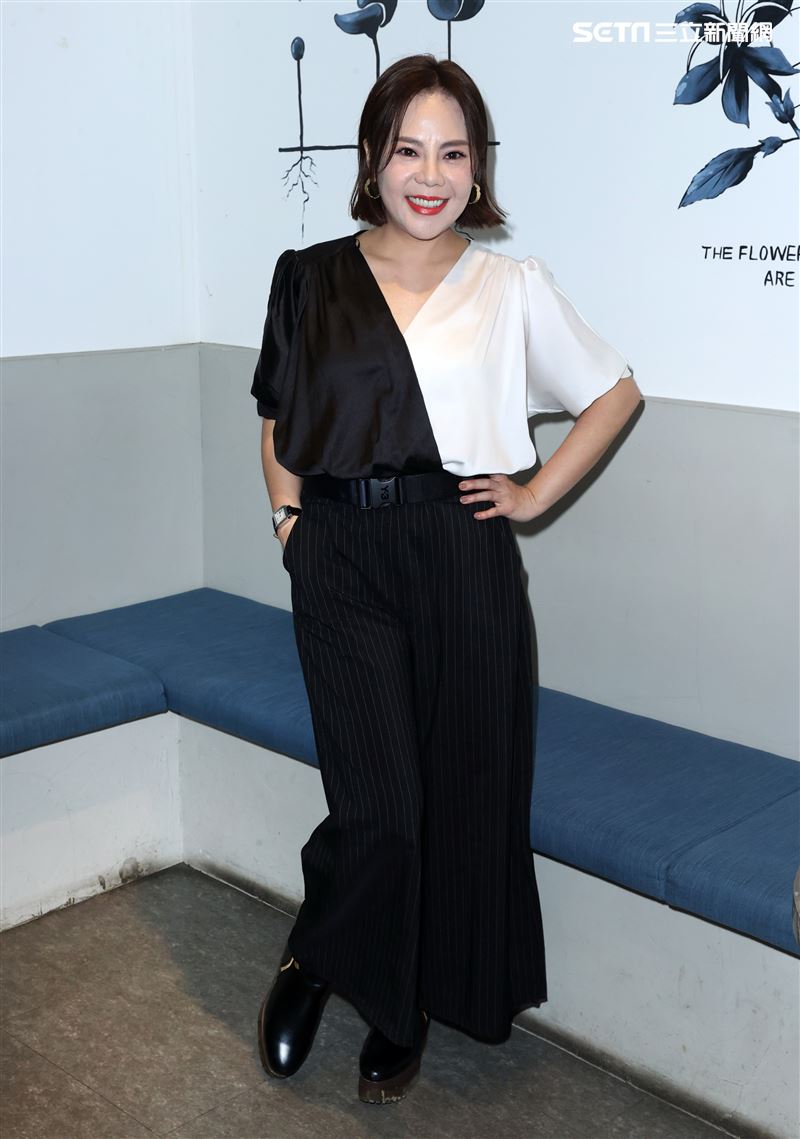 錦雯三立新聞網專訪。（記者邱榮吉/攝影）