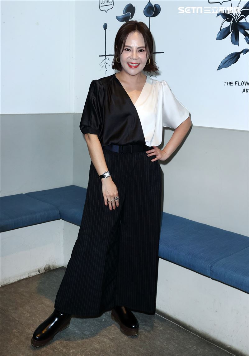 錦雯三立新聞網專訪。（記者邱榮吉/攝影）