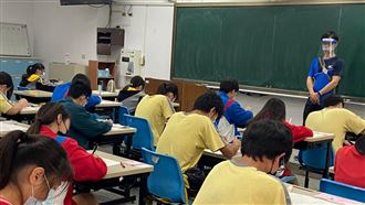 補習班免費快篩！全國配發118萬劑