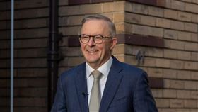 澳洲工黨在21日大選中勝出；工黨領導人艾班尼斯即將擔任澳洲總理。（圖／翻攝自facebook.com/AlboMP）
