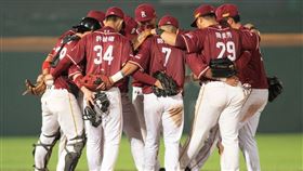 桃猿休兵日傳出有1投手輕微發燒後快篩呈陽性。（資料圖／翻攝自樂天桃猿IG）