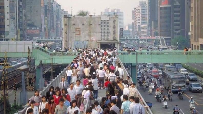 美好年代！1張照曝「30年前台北」