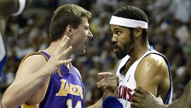 ▲前湖人冠軍中鋒Slava Medvedenko打算賣掉冠軍戒來幫助祖國烏克蘭。（圖／美聯社／達志影像）