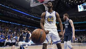 ▲勇士主帥柯爾（Steve Kerr）認為交易來威金斯（Andrew Wiggins）是球隊本季進步的關鍵。（圖／美聯社／達志影像）