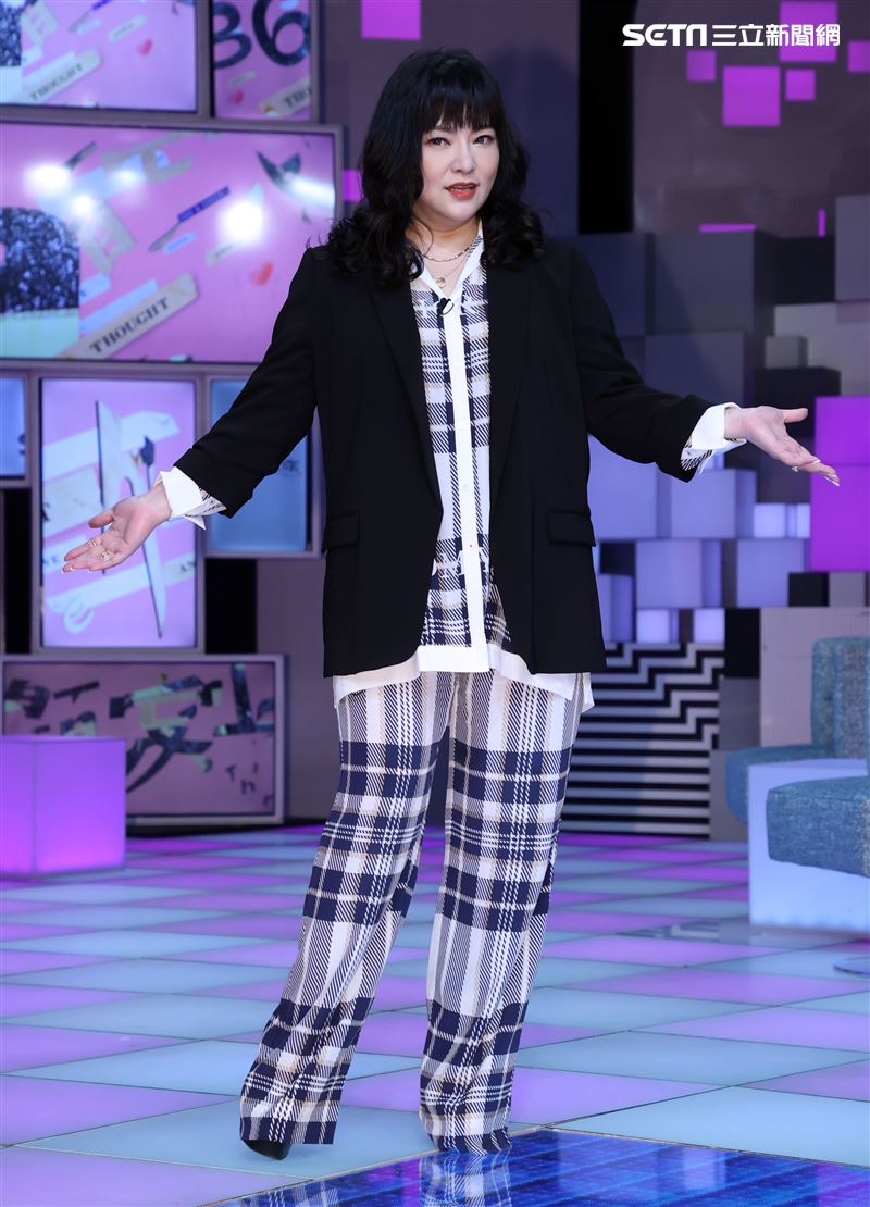 唐綺陽出席36題愛上你第三季記者會 。（記者邱榮吉/攝影）