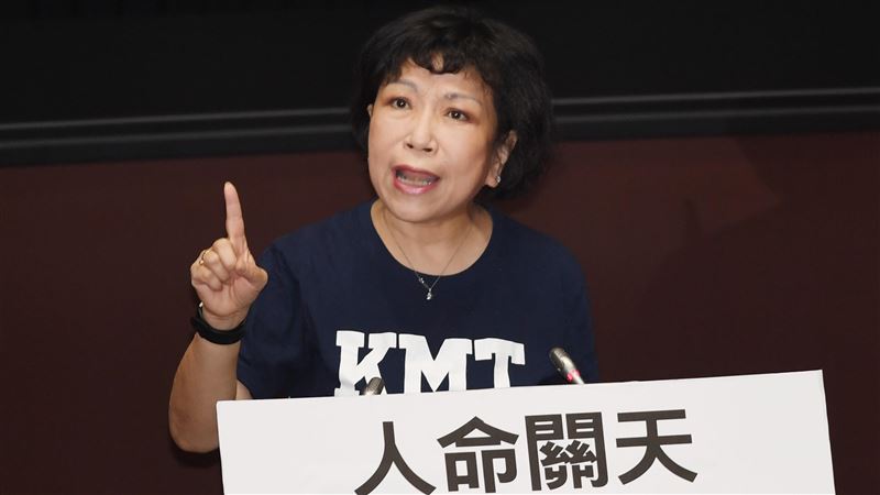 葉毓蘭狂喝清冠茶快篩陽　醫：滿煩的