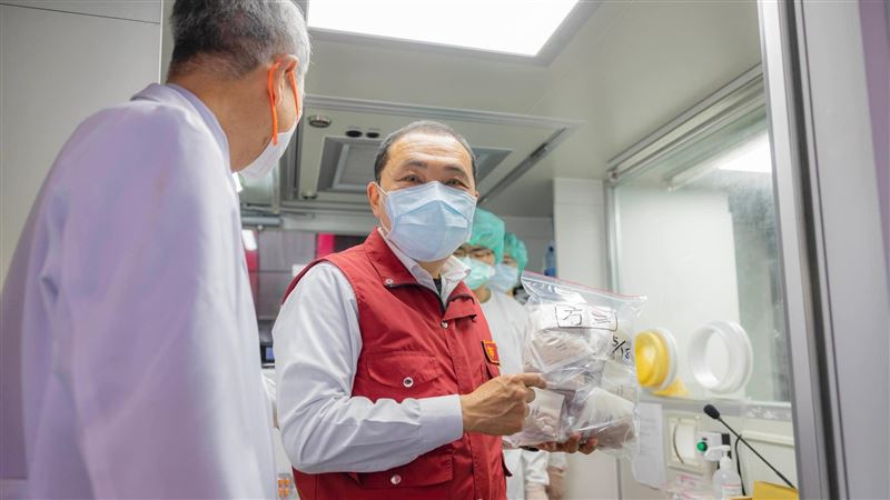 快篩陽即確診明上路　侯嘆：拖這麼久