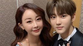 韓國女星咸素媛與小18歲的老公陳華。（圖／翻攝自IG）