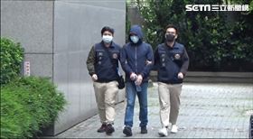 20年前曾在「台灣偽卡教父」首腦范哲維手下工作的廖建旗跑到星聚點擔任服務生，趁機竊取消費者的信用卡資料 翻攝