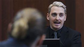 強尼戴普方面找到前狗仔摩根特里曼讓《TMZ》炸鍋。（圖／美聯社／達志影像）