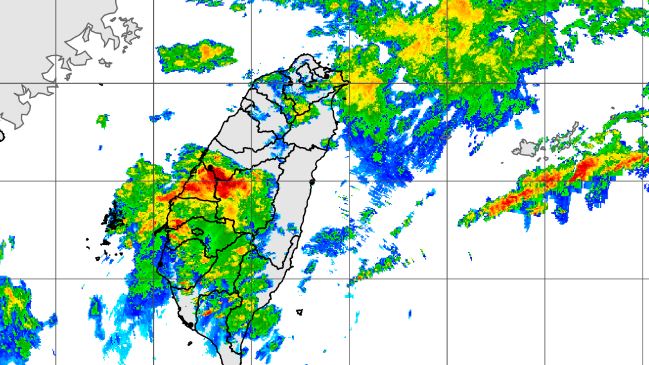 這些縣市注意！又一波「雷雨彈」來了