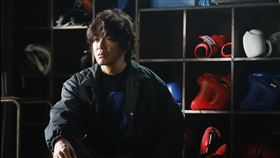 《邁向未來的 10 Count》木村拓哉飾演頹廢拳擊手。（圖／KKTV提供）