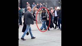 ▲倫敦偶遇馬思純！粉絲曝9秒片　網友全驚呆：懷孕了吧？（圖／翻攝自是仝智賢微博）