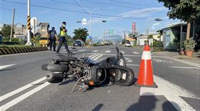 逆光擾視線！男撞死騎士⋯引擎蓋變形