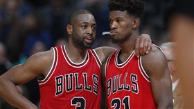 ▲「閃電俠」韋德（Dwyane Wade）和「士官長」巴特勒（Jimmy Butler）交情不錯。（圖／美聯社／達志影像）