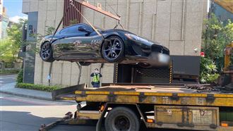 瑪莎拉蒂國小前飆車還酒駕　秒被吊走