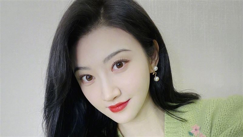 景甜被罰後　中官媒：藝人代言應自重