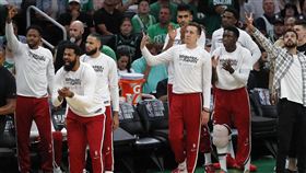 ▲熱火板凳席因多次踏入球場遭聯盟罰款。（圖／美聯社／達志影像）