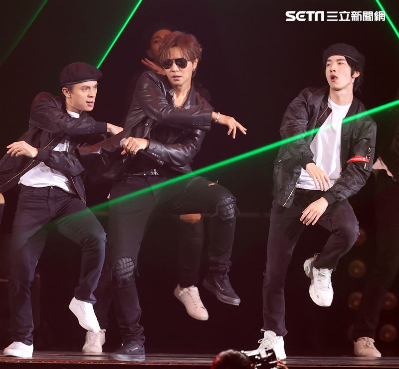 因為感情糾紛，導致形象受損暫停演藝工作的羅志祥，昨重返2022流行音樂獎頒獎典禮舞台演。（記者邱榮吉.楊澍/攝影）