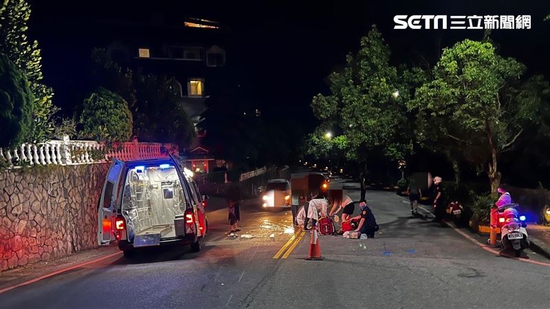 男大生騎車突自摔　小女友被拋飛慘亡