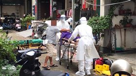 新冠肺炎,高雄市,Omicron,長照悲歌