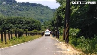 少尉殉職同袍列隊敬禮：任務結束