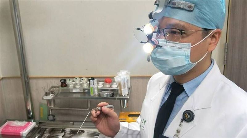 新冠肺炎、鼻竇炎分不清？一圖秒辨別