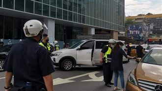 新／嫌犯拒捕撞3車　新北警開槍逮人