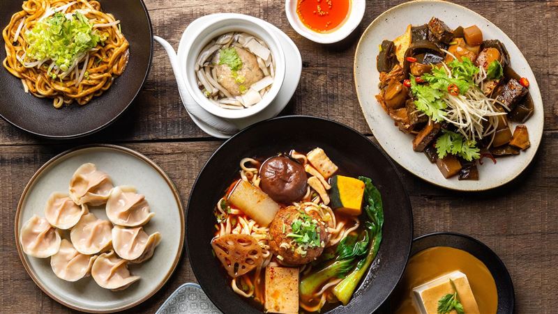 搶6百萬商機　蔬食餐廳台中店開幕