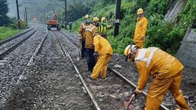 臺鐵搶修完畢。（圖／翻攝畫面）