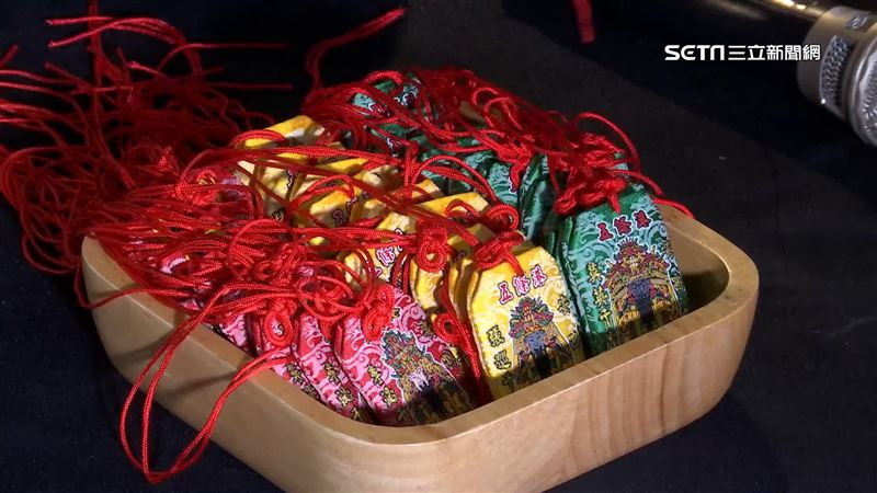 製神明衣香包　安西府特展端午除穢