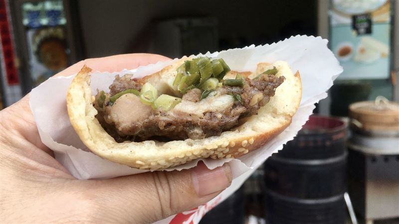 逼媳給印傭吃豬肉餅破戒　網看炸鍋了