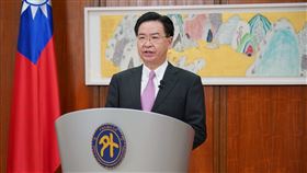 吳釗燮於渥太華大學人權研究暨教育中心預錄致詞外交部長吳釗燮在加拿大渥太華大學「人權研究暨教育中心」40週年研討會時，以預錄影片的方式開幕致詞。（外交部提供）中央社記者游凱翔傳真 111年6月3日