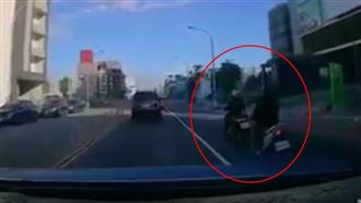 台中三寶急切害摔車　騎士遭後車輾斃