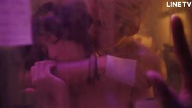 蔡淑臻和朱軒洋展開超刺激的情慾戲。（圖／翻攝自LINE TV）