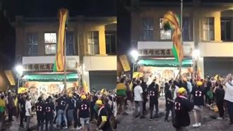 淡水祖師遶境意外！舞獅男3樓高墜地