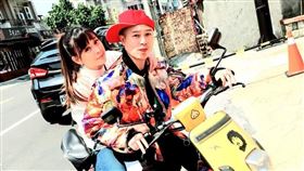 彈頭、女友貝貝/翻攝自彈頭臉書