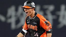 陳傑憲轟出致勝2分砲。（圖／統一獅提供）