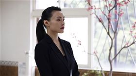 曾珮瑜飾演評鑑委員。（圖／公視提供）