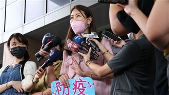 再送救命神器　賈永婕心疼兒童居弱勢