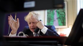 英國首相，強生，「派對門」遭彈劾…將面臨不信任投票！醜聞始末一次看（圖／翻攝自 Boris Johnson臉書）