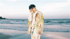 歐若拉 吳青峰 環球唱片提供