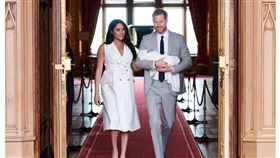 據傳梅根打算取材女王第一次見到莉莉貝特的畫面賣給美國媒體。（圖／翻攝自sussexroyal IG）