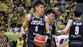 ▲新北國王楊敬敏擺脫前兩戰的低迷，率隊奪勝。（圖／新北國王提供）