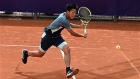 ▲「夜市球王」曾俊欣晉級布拉提斯拉瓦男網挑戰賽8強。（圖／翻攝自Bratislava Open Challenger臉書粉專）