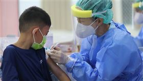 6-11歲兒童打莫德納疫苗/兒童疫苗接種(門諾醫院提供)