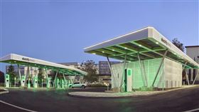 ▲Electrify America豪華充電站。（圖／翻攝Electrify America網站）