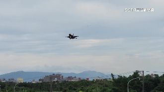 我國駐美F-16返抵花蓮　畫面曝光