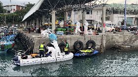 中國籍2男駕橡皮艇闖富岡港  海巡調